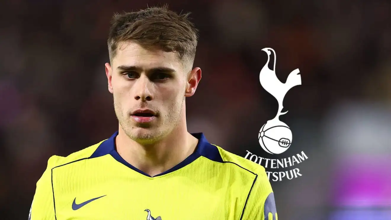 Tottenham Panik, Micky van de Ven Nilai Layak Klub Lebih Baik