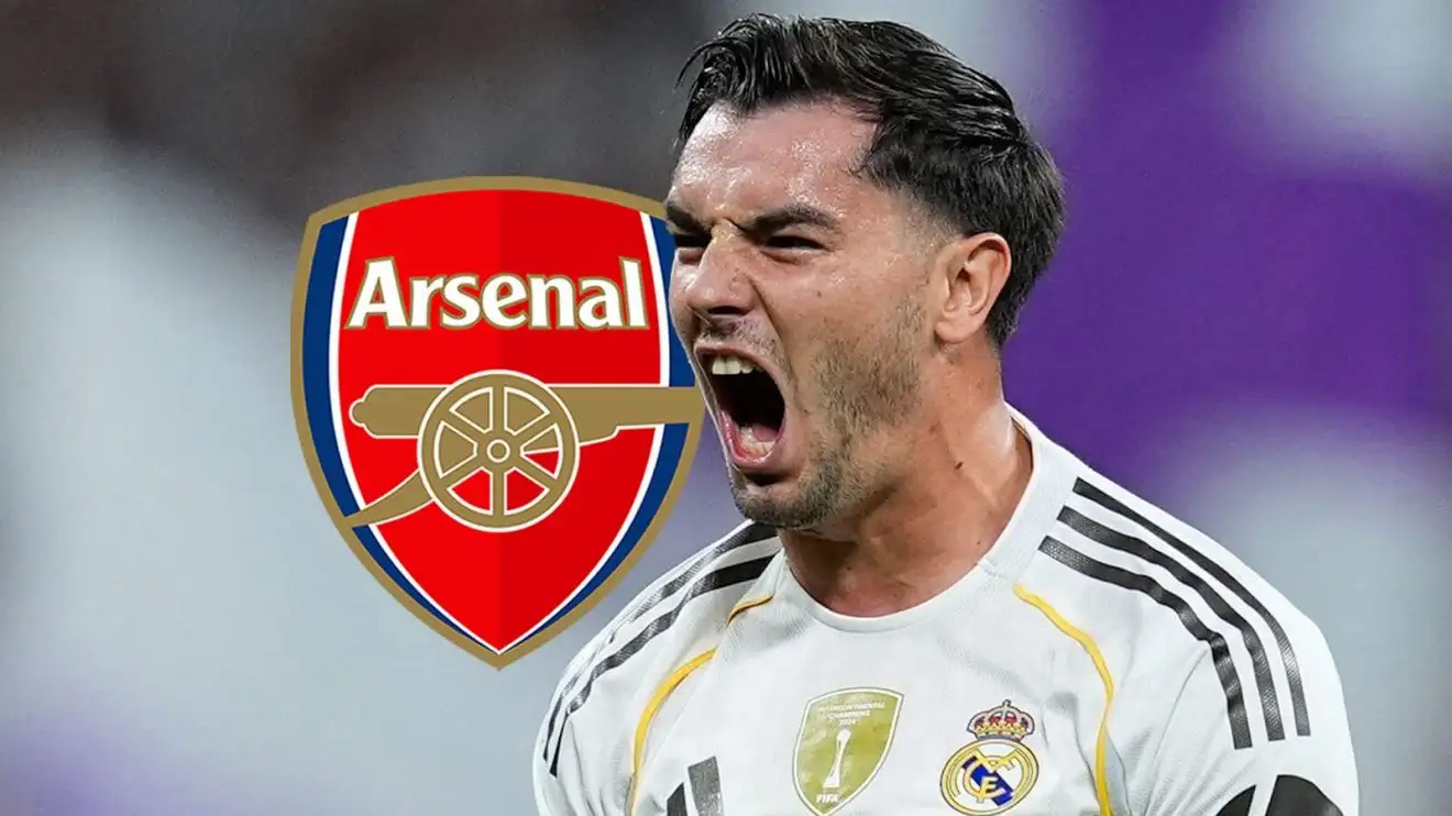 Real Madrid star Brahim Diaz with an Arsenal badge