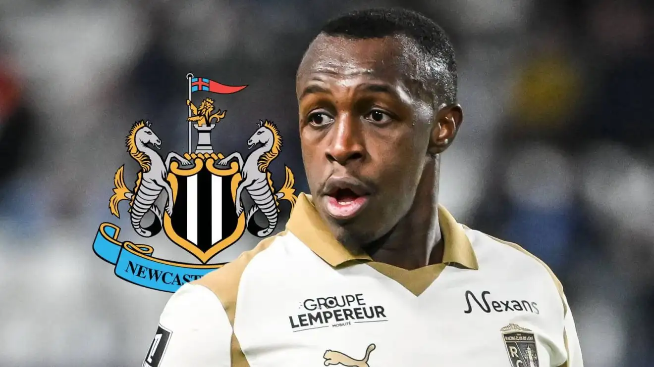 Peluang Newcastle Dapatkan Bek Cepat Juga Dipantau Everton